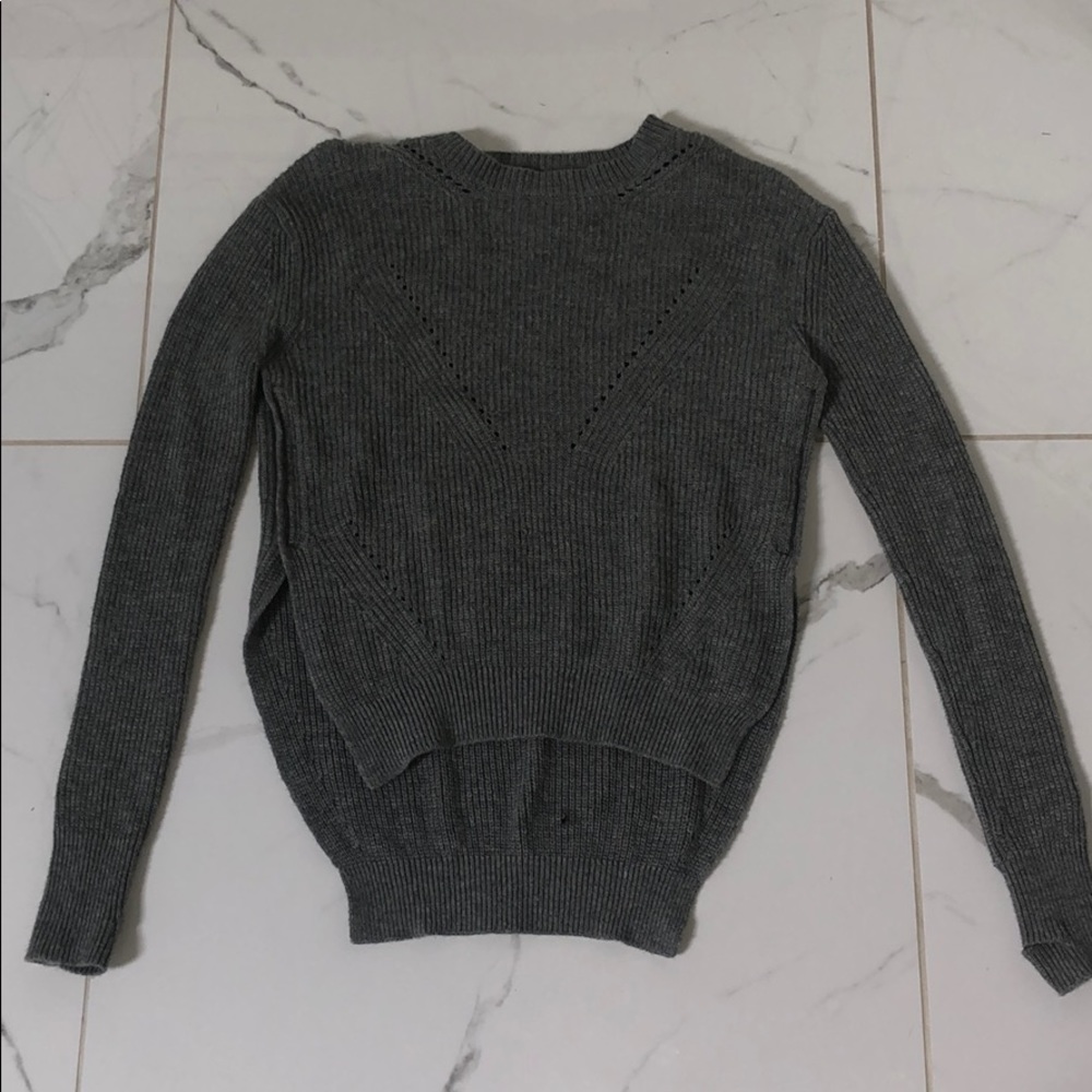 Grey Lulu Lemon sweater